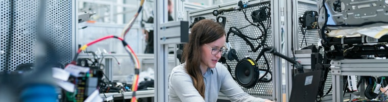 Testing dark mode in MiN8T editor